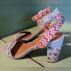Indigo Rd. Embroidered Sandals, Heels, Size 8.5